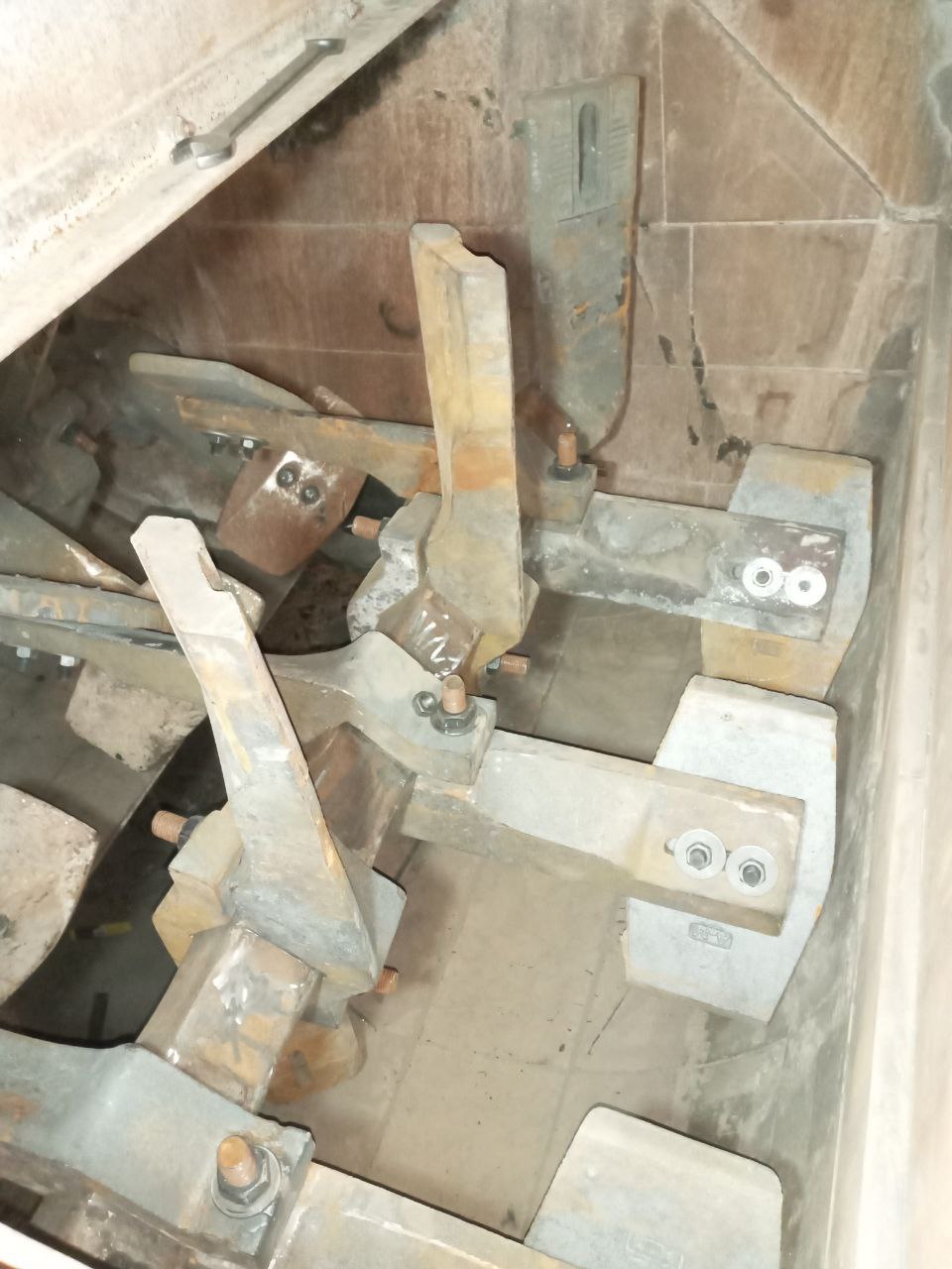 مخلب ذراع الخلاط باركر